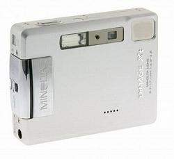 Konica-Minolta DiMAGE Xt